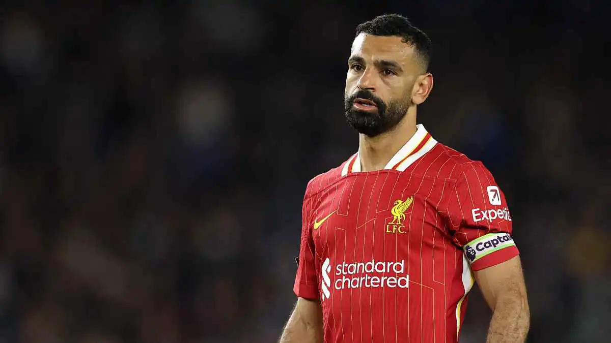 أسطورة ليفربول: يجب حل أزمة محمد صلاح قبل ذهابه لأمم أفريقيا