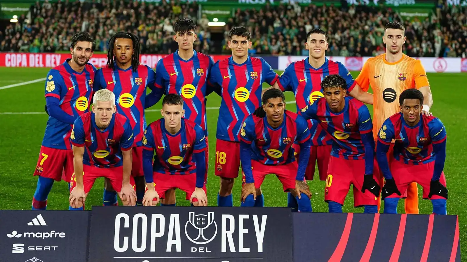 بث مباشر لمباراة برشلونة ضد راسينغ سانتاندير في كأس ملك إسبانيا