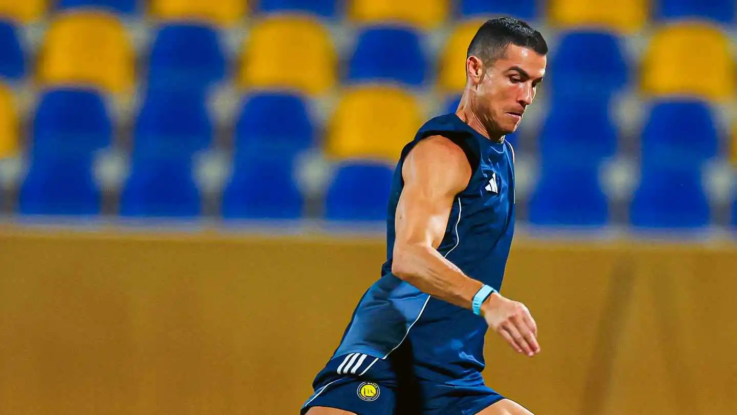 وصفة النجاح.. طاهي كريستيانو رونالدو السابق يكشف أسرار لياقته البدنية المذهلة