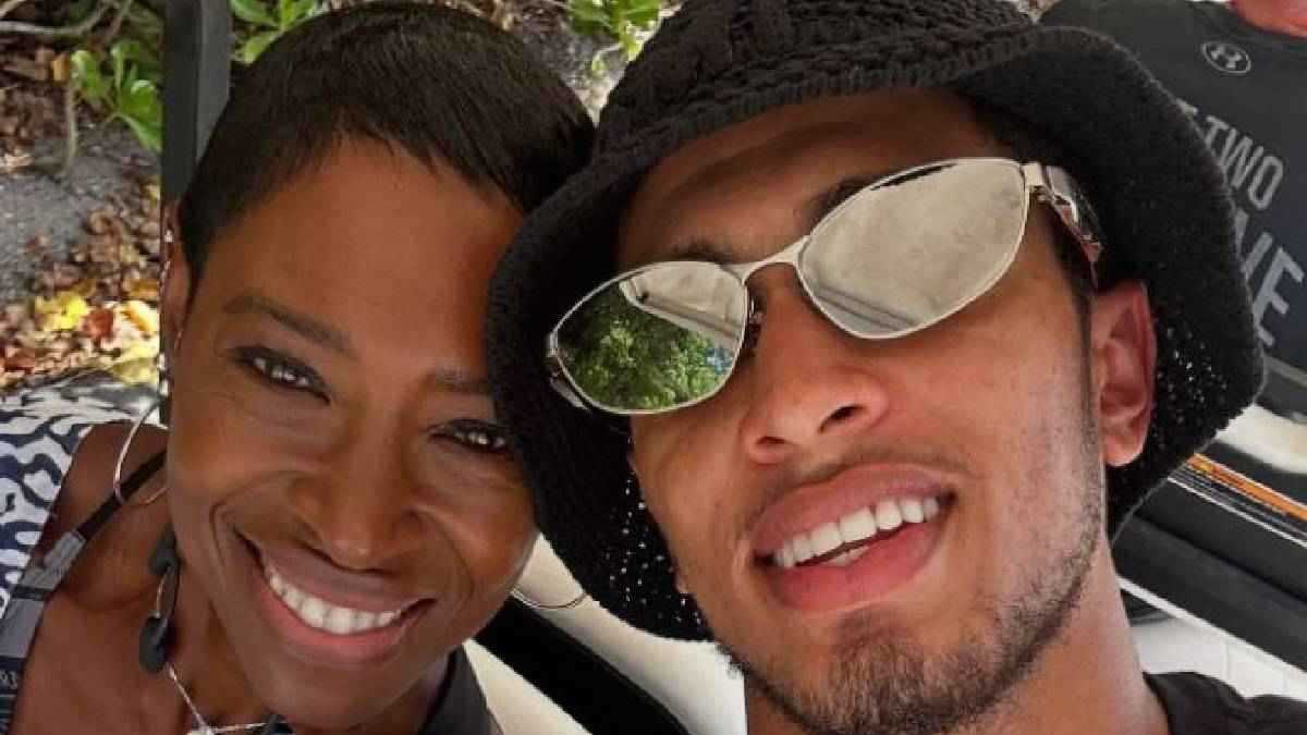 بعد غيابها الغامض وظهور والدته.. رد فعل مثير من صديقة بيلينغهام (صور)