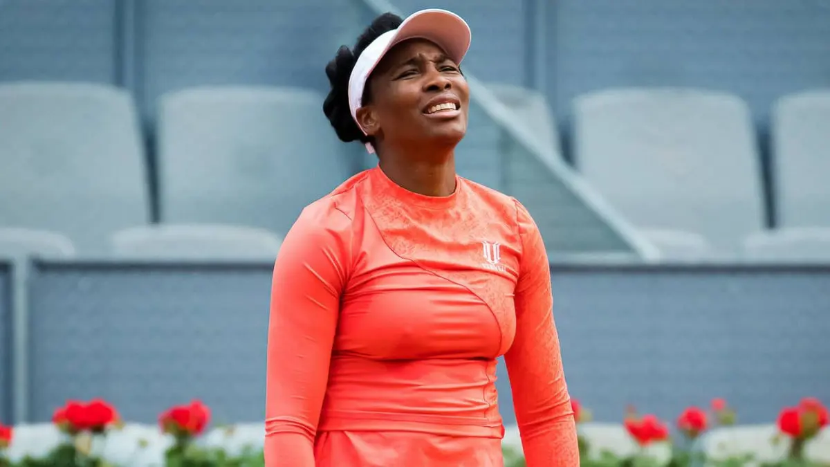 فينوس ويليامز للحكم: لا أستطيع التدخل في مشيئة الرب.. تحدث إليه (فيديو)