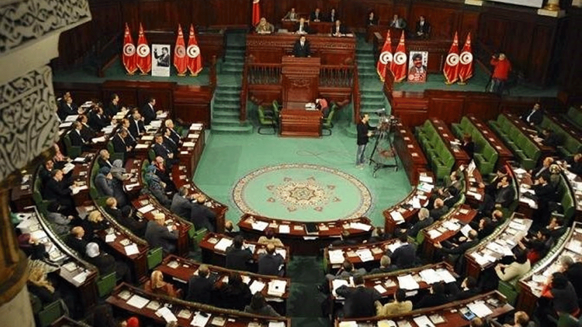 خلاف داخل الائتلاف الحاكم بتونس بشأن "قانون التفويض" لمواجهة كورونا