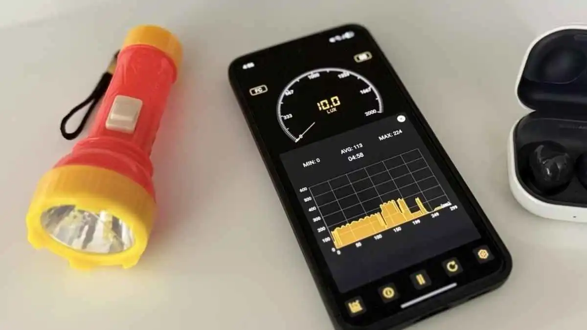 هاتفك الأندرويد يتحول إلى مختبر محمول.. قياس الضوء و الصوت والطول بلمسة واحدة