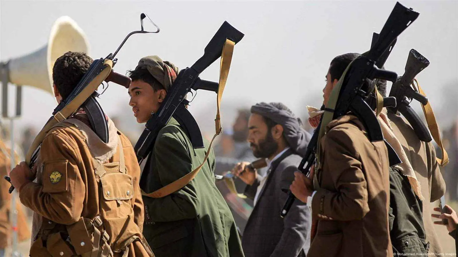 واشنطن تفرض عقوبات على 7 قيادات حوثية في اليمن