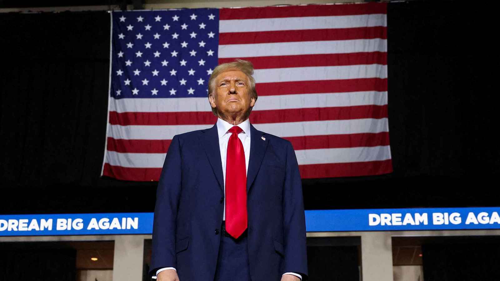 "الولاء أولاً".. كيف يختار ترامب فريق إدارته؟