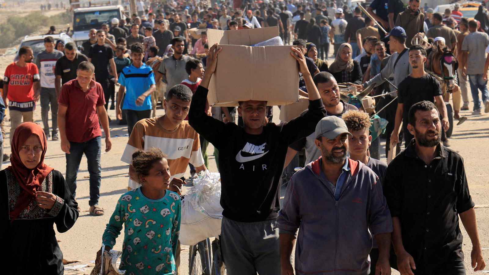 فوضى المساعدات.. إسرائيل والأمم المتحدة تتبادلان الاتهامات بتجويع غزة