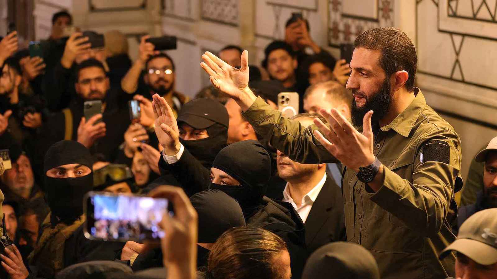 مسؤولة أمريكية سابقة: إقامة "دولة إسلامية" في سوريا "ليست أمرا مستحيلا"