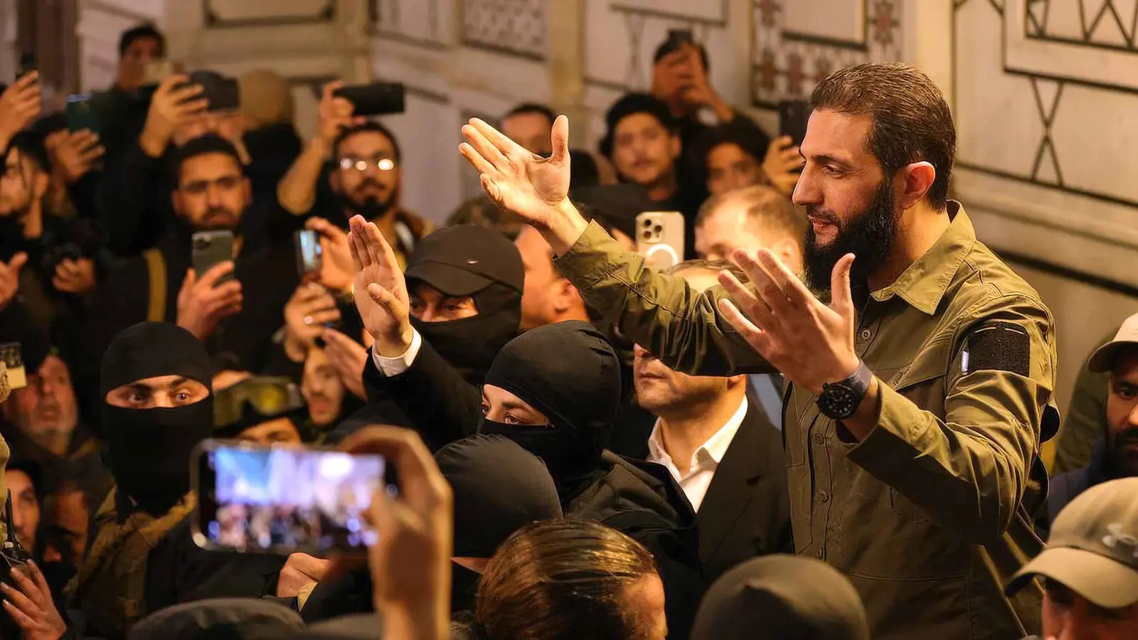 مسؤولة أمريكية سابقة: إقامة "دولة إسلامية" في سوريا "ليست أمرا مستحيلا"