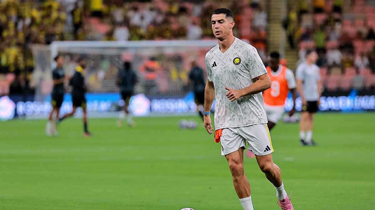 فهد الهريفي لكريستيانو رونالدو: لو كنت مكانك لانتقلت إلى الهلال (فيديو)