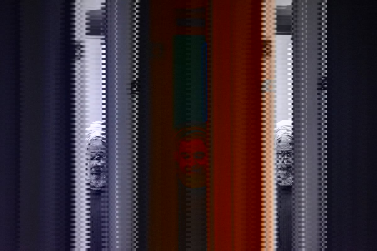 إيران.. إقصاء "الإصلاحيين" يُخرج روحاني عن صمته