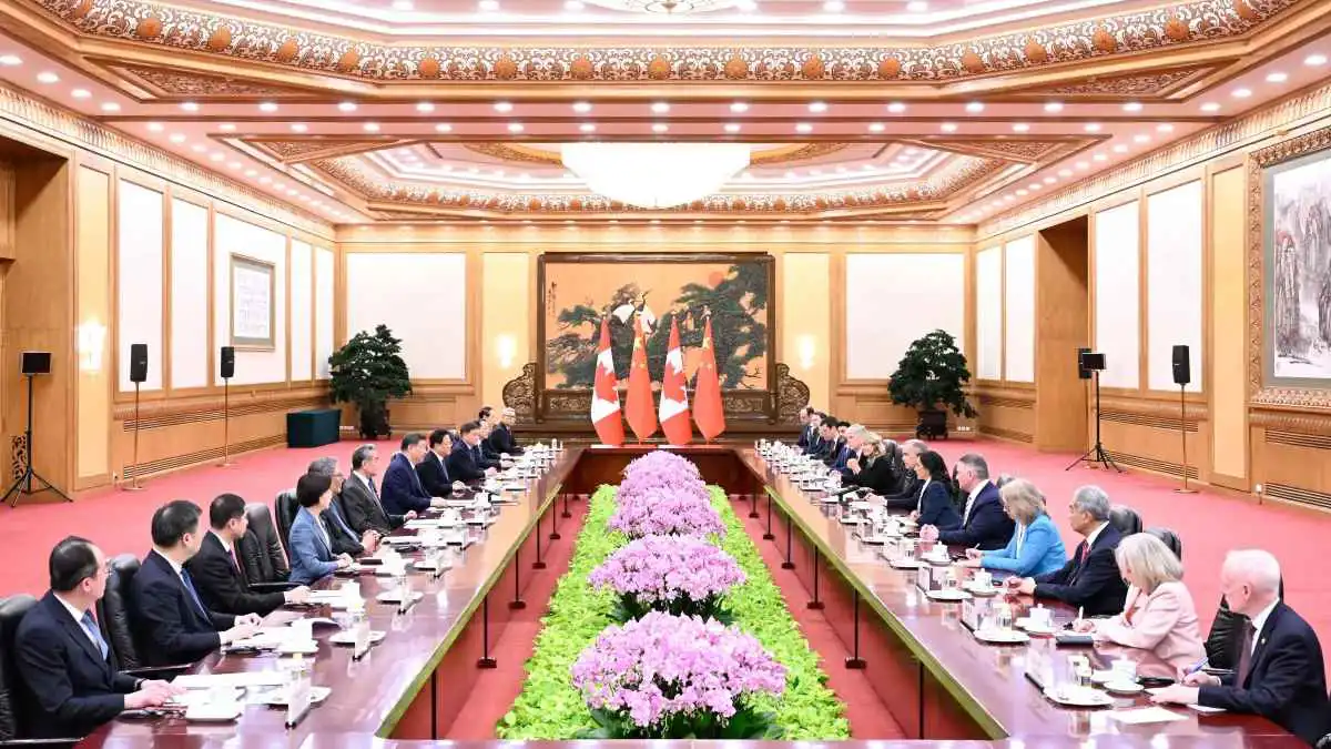 "دبلوماسية الحافة".. حلفاء واشنطن في الناتو يراهنون على الصين رغم المخاطر