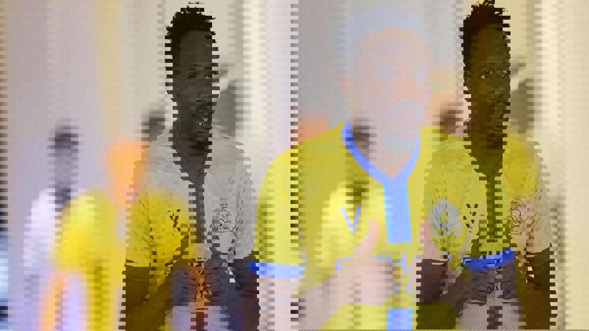 أحمد موسى نجم نادي النصر السعودي يكشف حقيقة مفاوضات رحيله إلى غلطة سراي