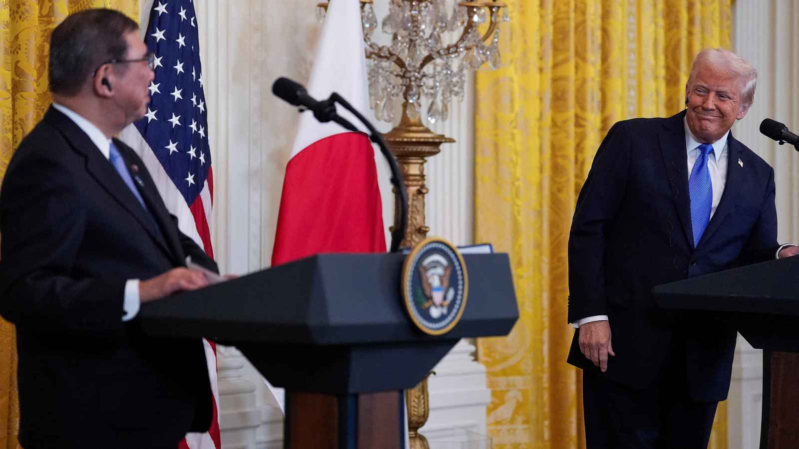 ترامب: تعزيز التعاون مع اليابان لمواجهة "العدوان الاقتصادي" الصيني