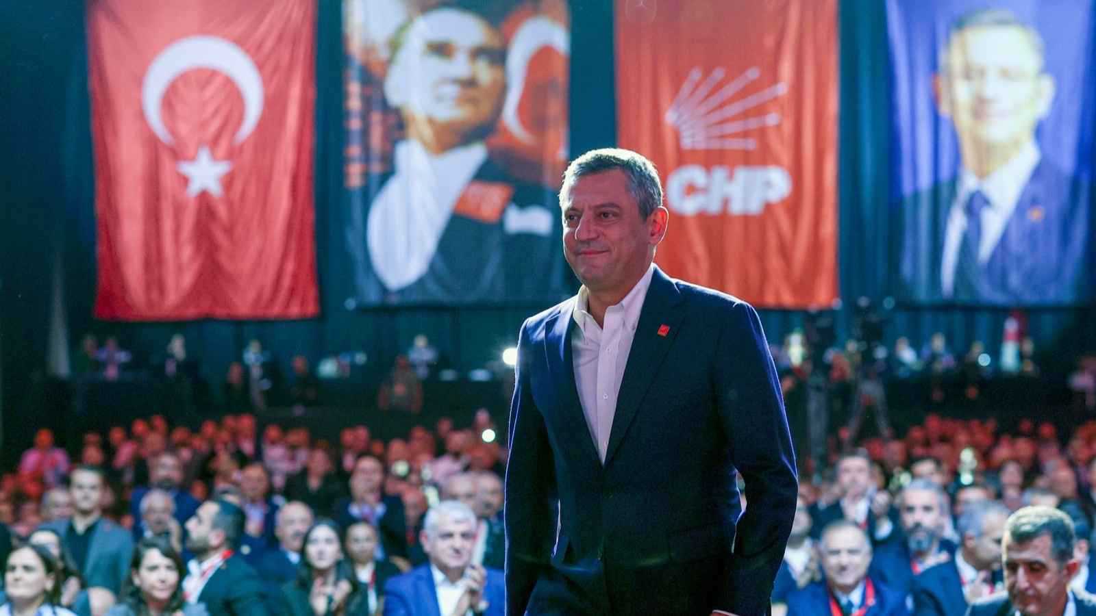 زلزال سياسي في تركيا.. "عاصفة قضائية" تهدد بإغلاق حزب أتاتورك