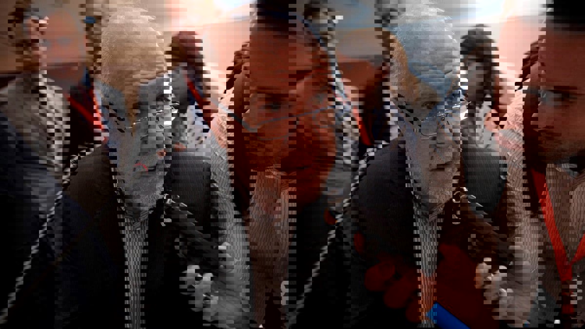 إيران.. وزير النفط يزعم زيادة صادرات المنتجات البترولية لمستوى قياسي