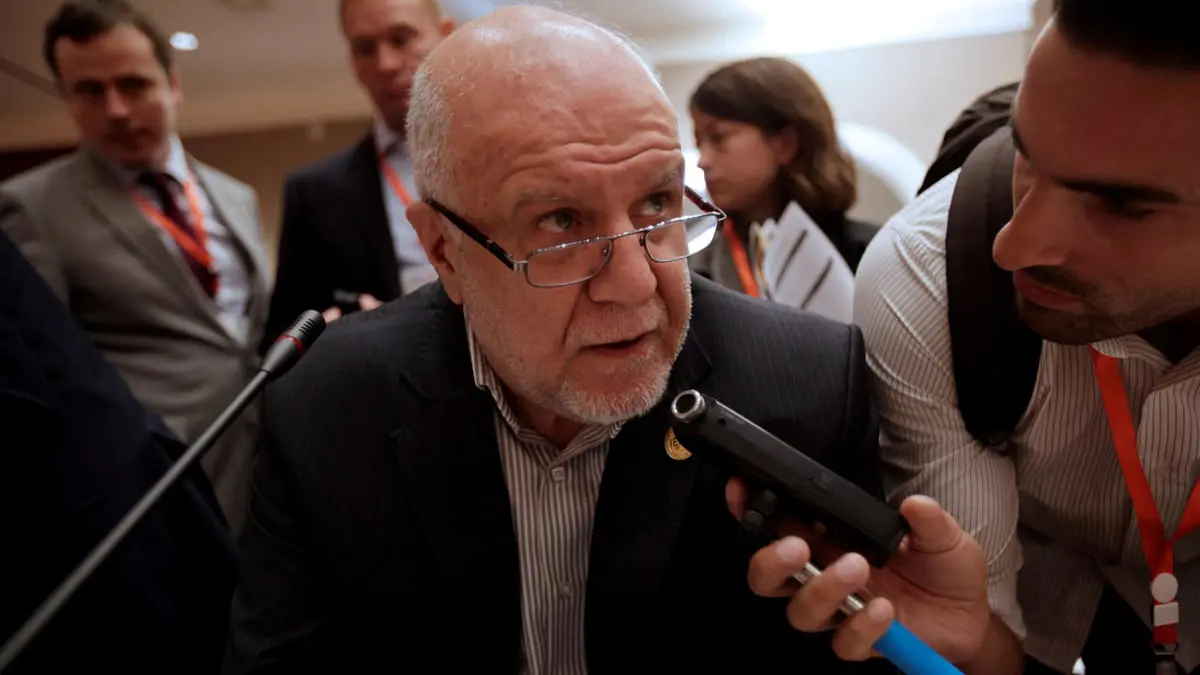 إيران.. وزير النفط يزعم زيادة صادرات المنتجات البترولية لمستوى قياسي