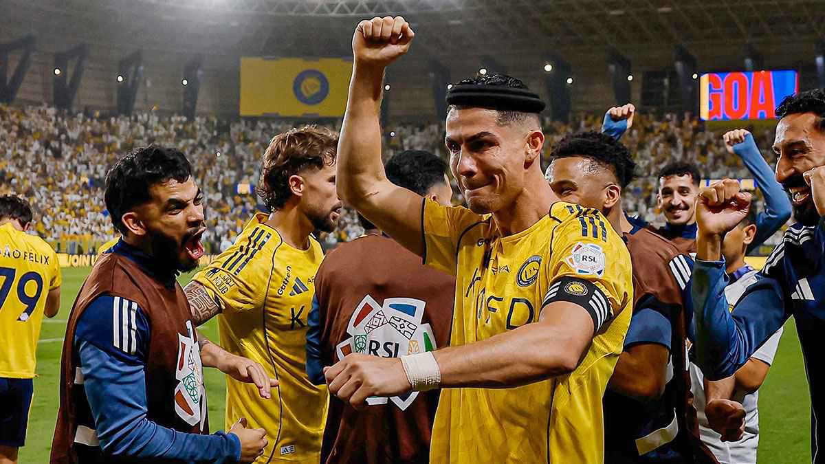 غير مسار اللقاء.. ردود فعل خرافية بعد تألق كريستيانو رونالدو أمام الأهلي السعودي 