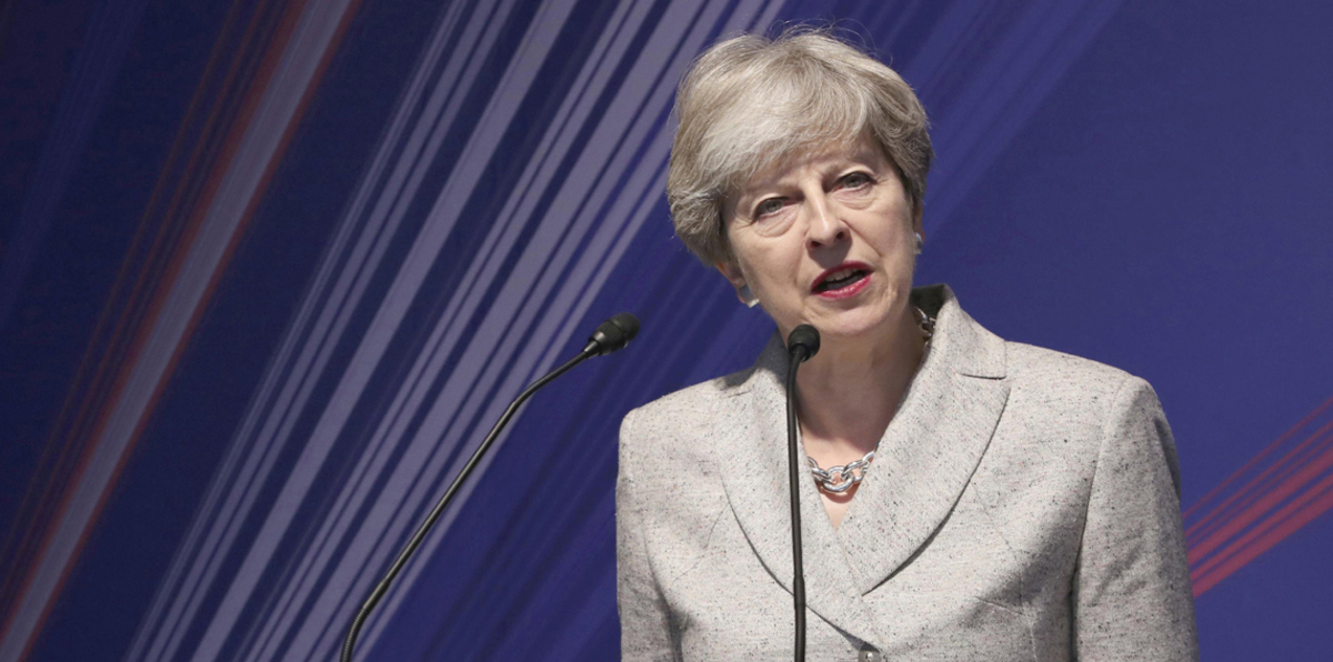 تيريزا ماي: لن أنسحب من رئاسة الوزراء