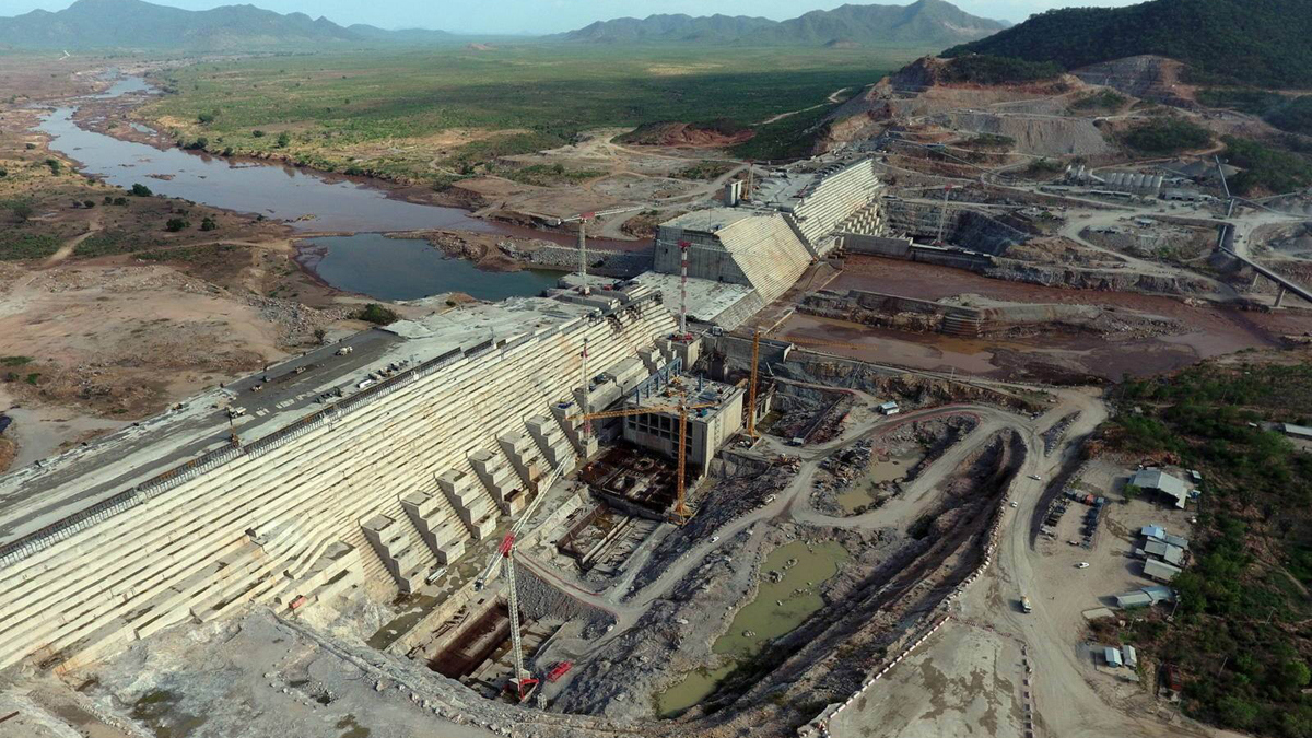 مصر تبدي مخاوفها من انفراد الاتحاد الأفريقي بملف سد النهضة