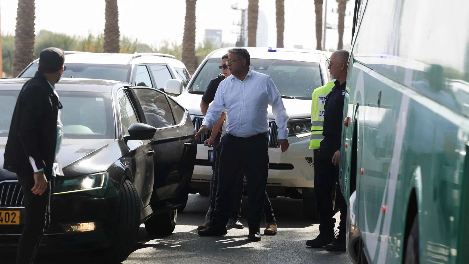 الشرطة الإسرائيلية تكشف تفاصيل محاولة اغتيال بن غفير ونجله