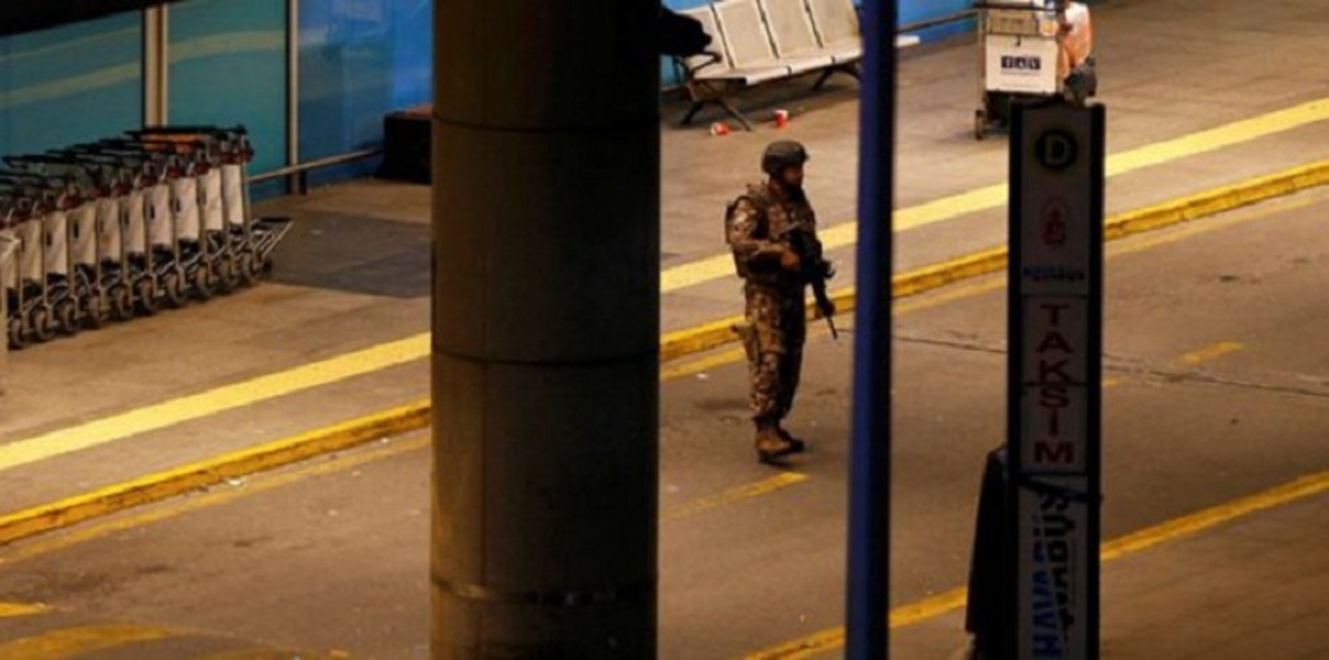 اتهام "داعش" بالضلوع في هجوم مطار اسطنبول