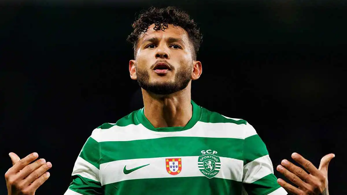 رجل الريمونتادا.. من هو نجم سبورتينغ لشبونة لويس سواريز؟