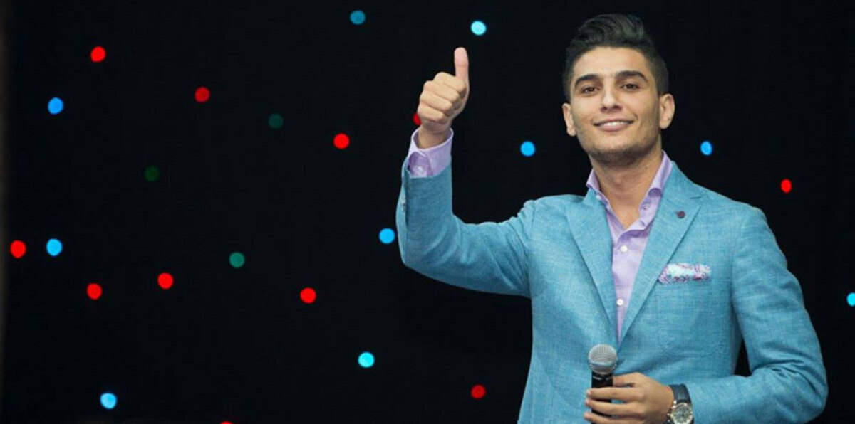 محمد عساف يتألق في القرية العالمية بدبي (صور)
