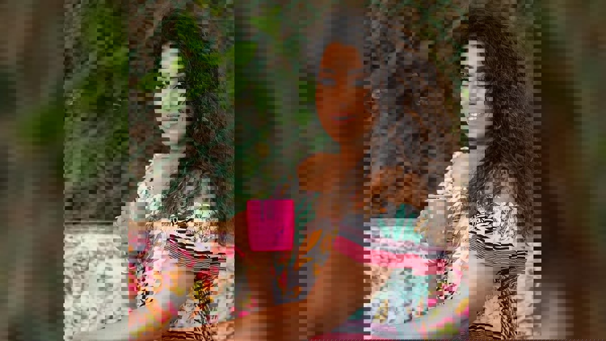 أيتن عامر تكشف حقيقة إجرائها عملية "تكميم المعدة"