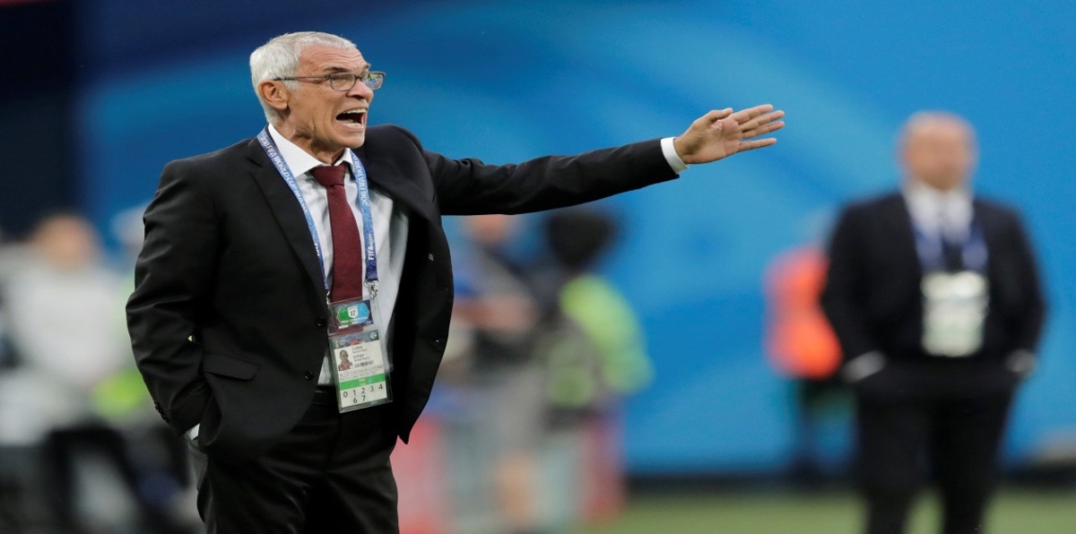 هل تكون مباراة مصر والسعودية الأخيرة لهيكتور كوبر مع الفراعنة؟