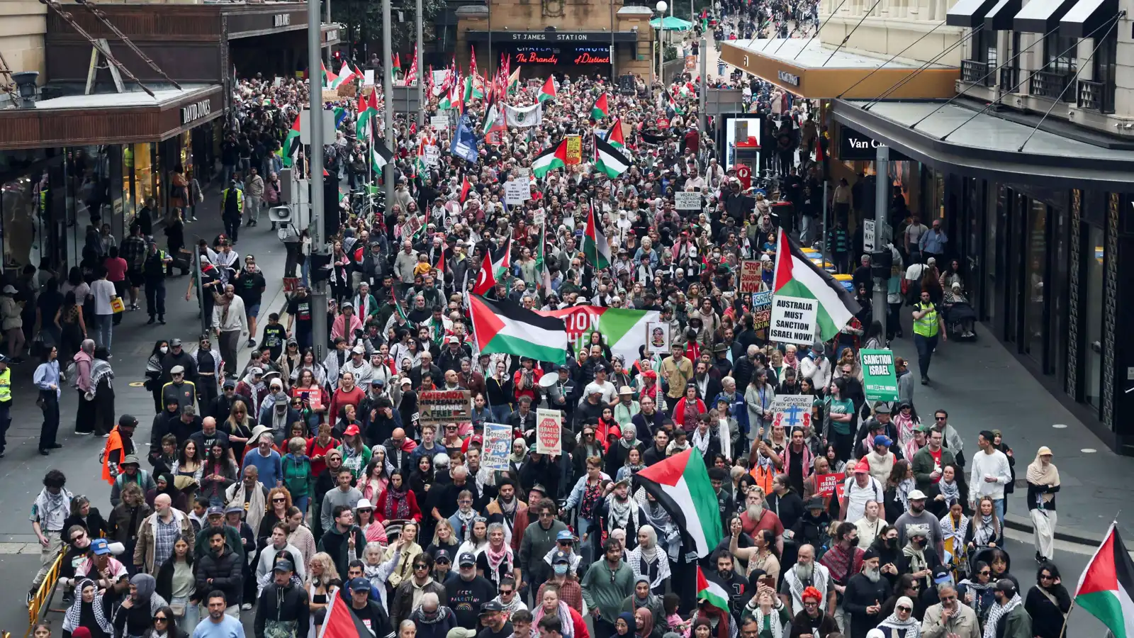 أستراليا.. المحتجون يودعون الرئيس الإسرائيلي بعد زيارة مثيرة للجدل (فيديو)