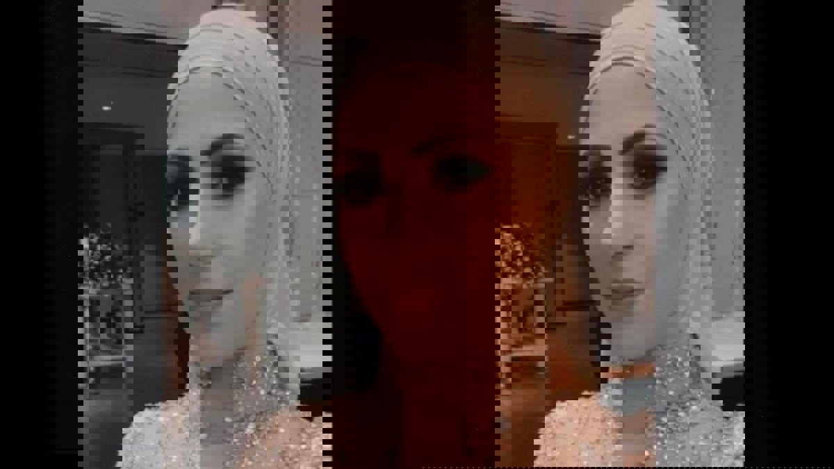 لحظة مقتل المعلمة الفلسطينية رباب أبوصيام بين بناتها (فيديو)