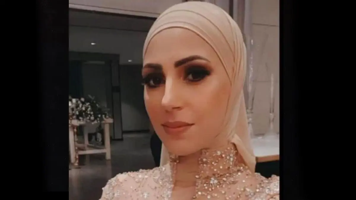 لحظة مقتل المعلمة الفلسطينية رباب أبوصيام بين بناتها (فيديو)