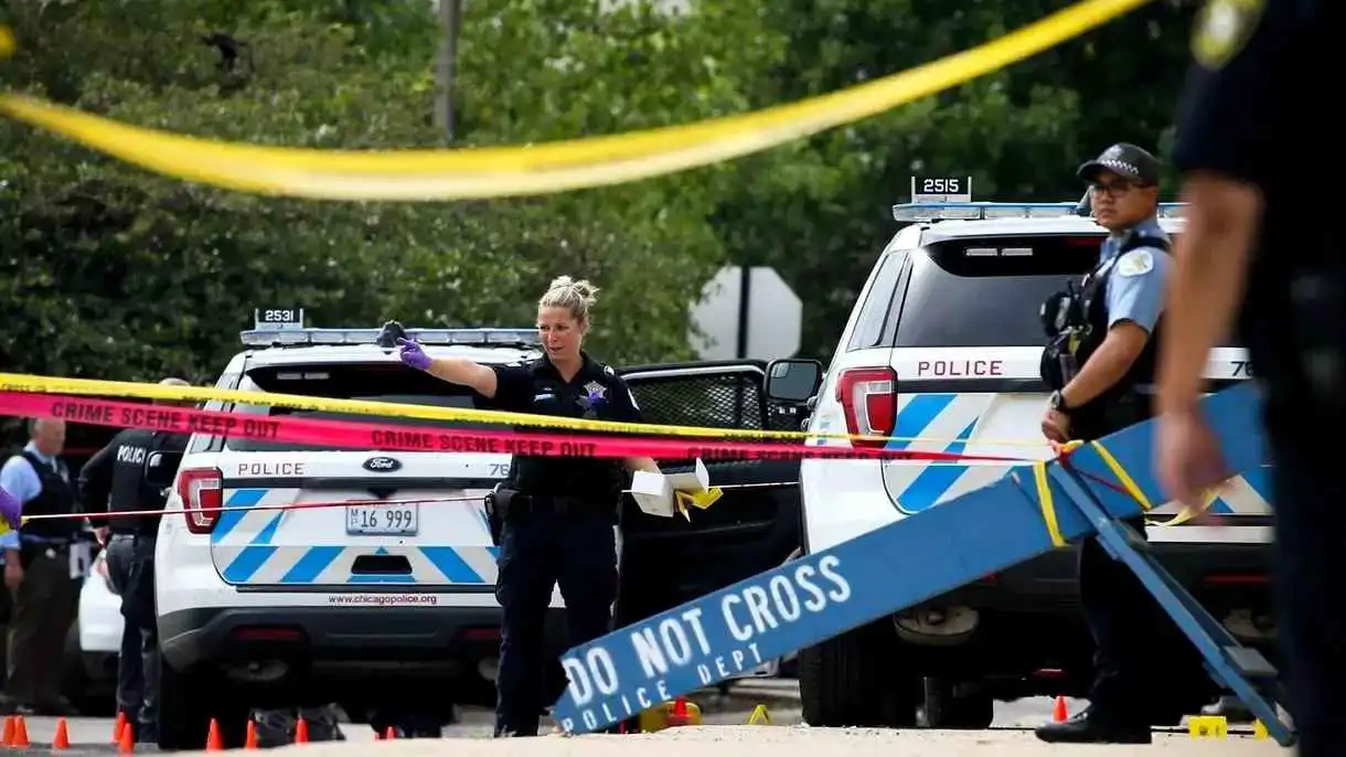 مقتل 4 أشخاص إثر إطلاق نار ليلي في كاليفورنيا (فيديو)