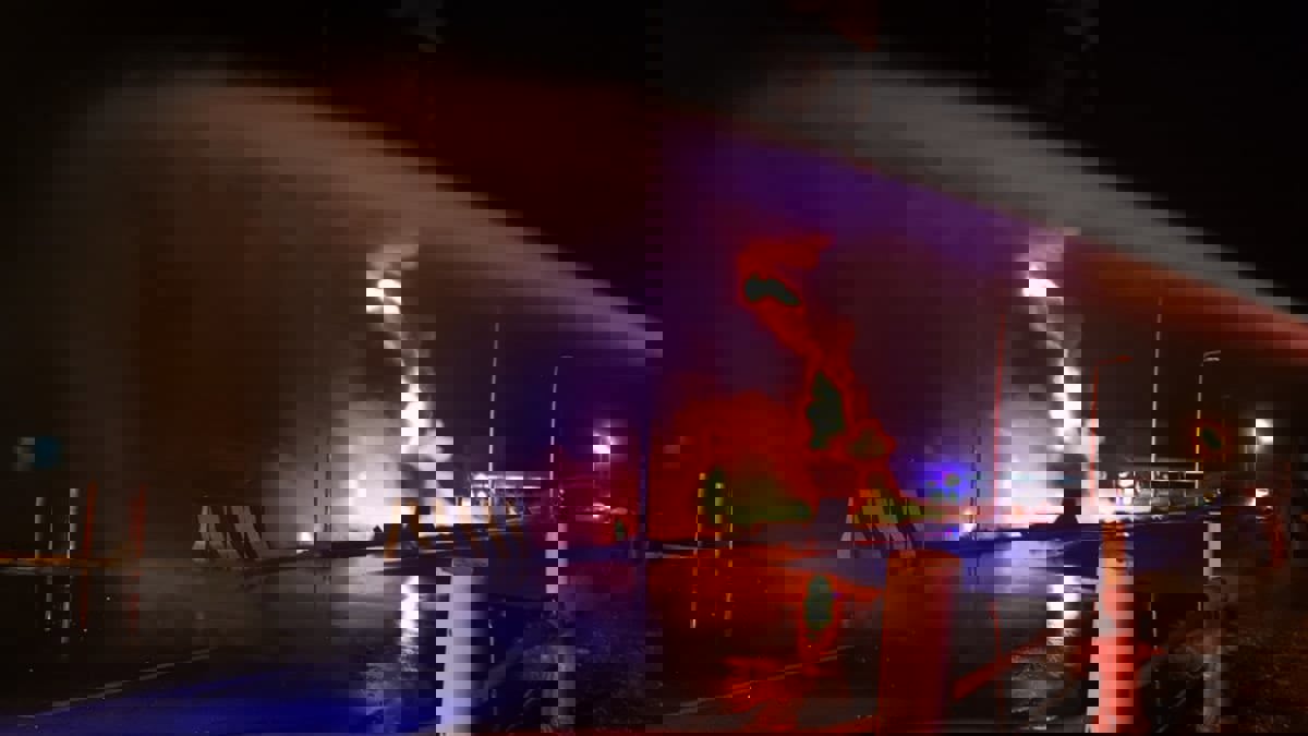 بالطائرات المسيرة والصواريخ.. هجوم حوثي يستهدف منشآت اقتصادية ومدنية في السعودية (فيديو وصور)