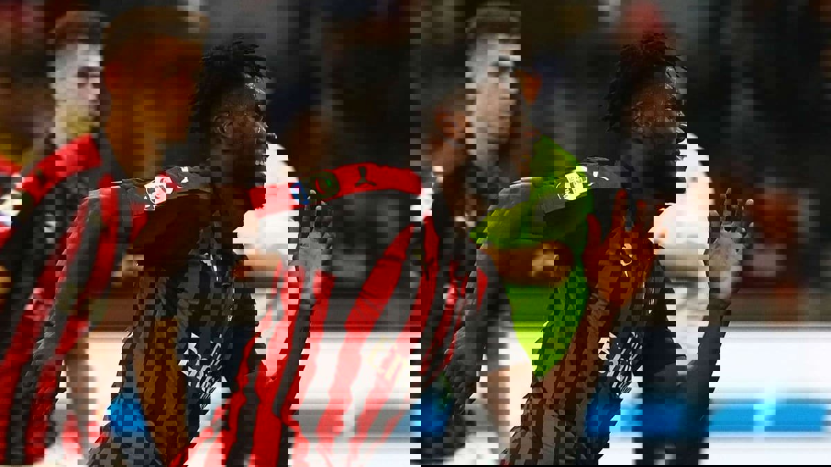 تقرير: فرانك كيسي توصل لاتفاق شفهي مع برشلونة للانتقال له مجانا