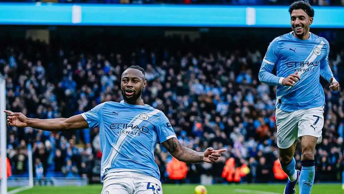 3 لاعبين أبهروا الجماهير في عودة مانشستر سيتي للانتصارات (فيديو)