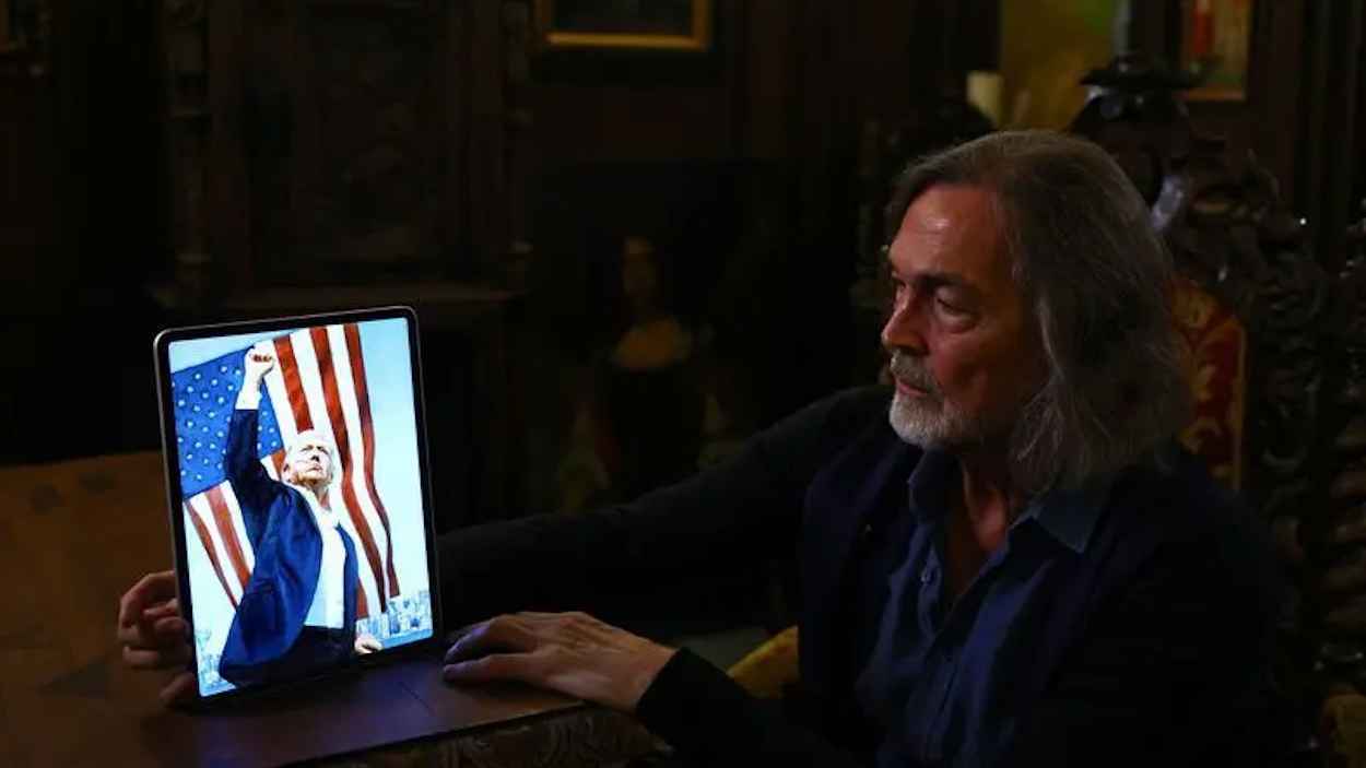 "أثارت إعجاب ترامب".. لوحة فنان روسي تدخل لعبة السياسة الدولية