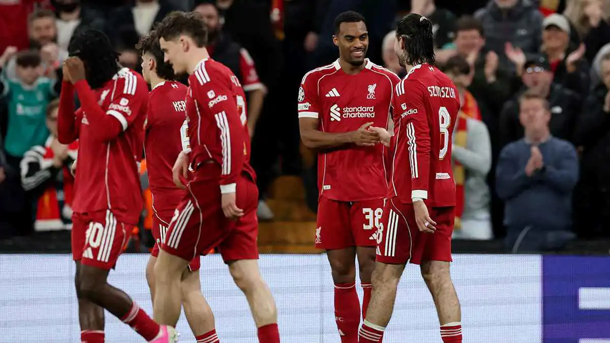 ليفربول يكتسح غلطة سراي ويصعد لدور الـ8 بدوري أبطال أوروبا