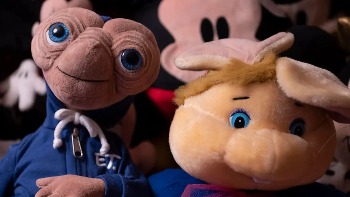 مئات "المرضى" كل أسبوع.. مستشفى في فنزويلا لعلاج الدمى