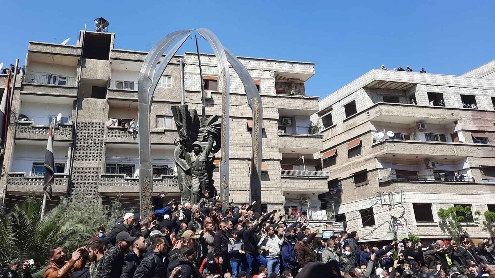 سوريا.. مظاهرة في جرمانا قرب دمشق (فيديو)