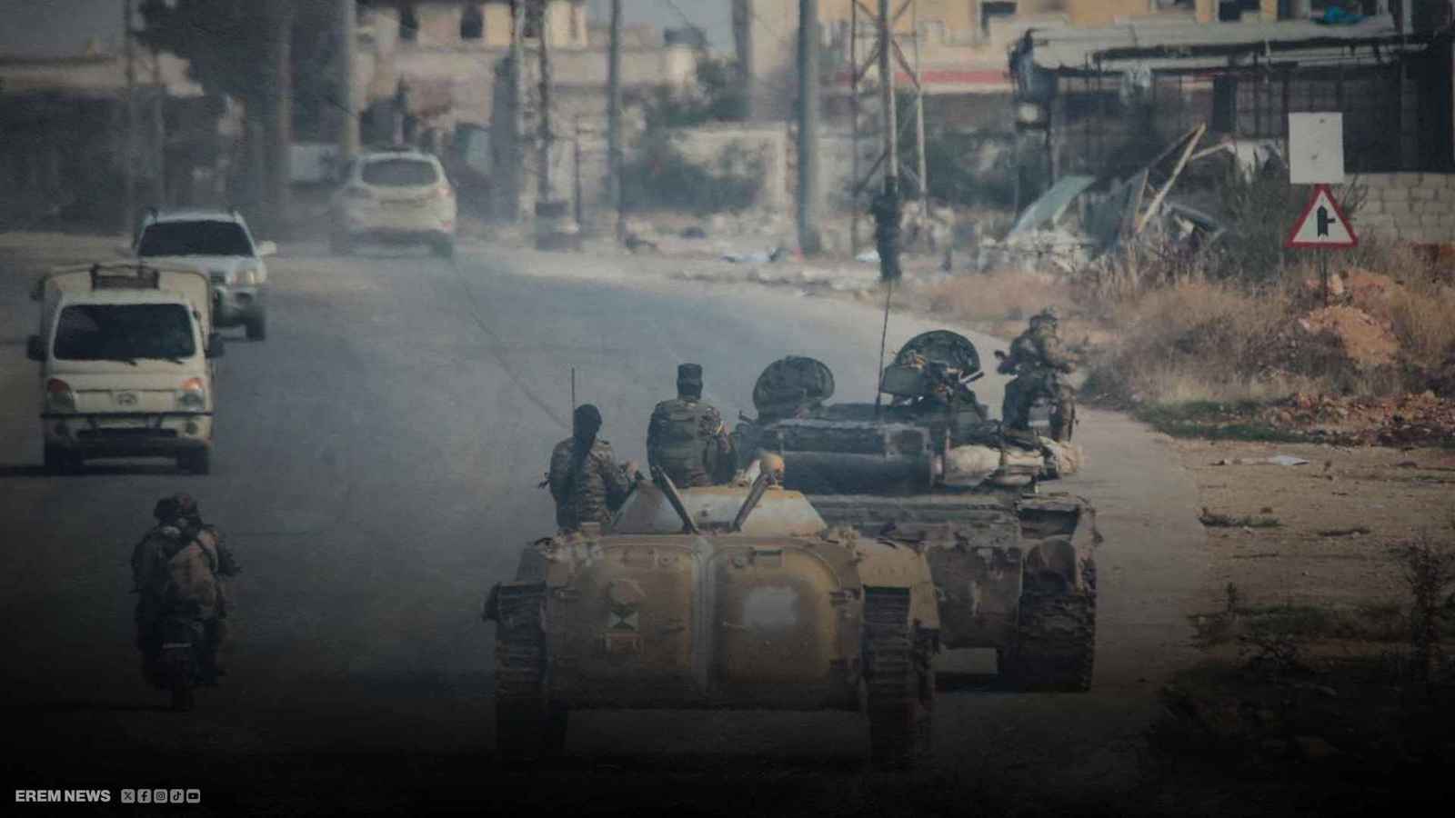 هل تعتمد هيكلية الجيش السوري الجديد على مقاتلي المعارضة فقط؟