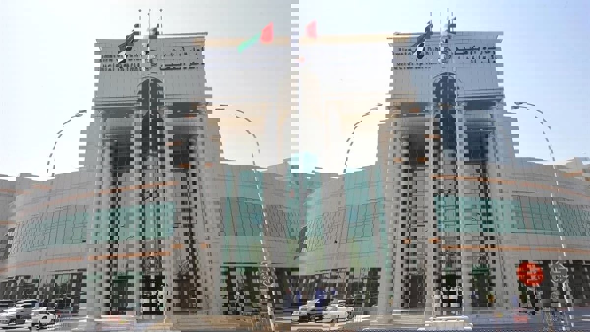 بعد 14 عاما على تشييدها.. رجل يطالب زوجته بثمن "فيلا" في الإمارات