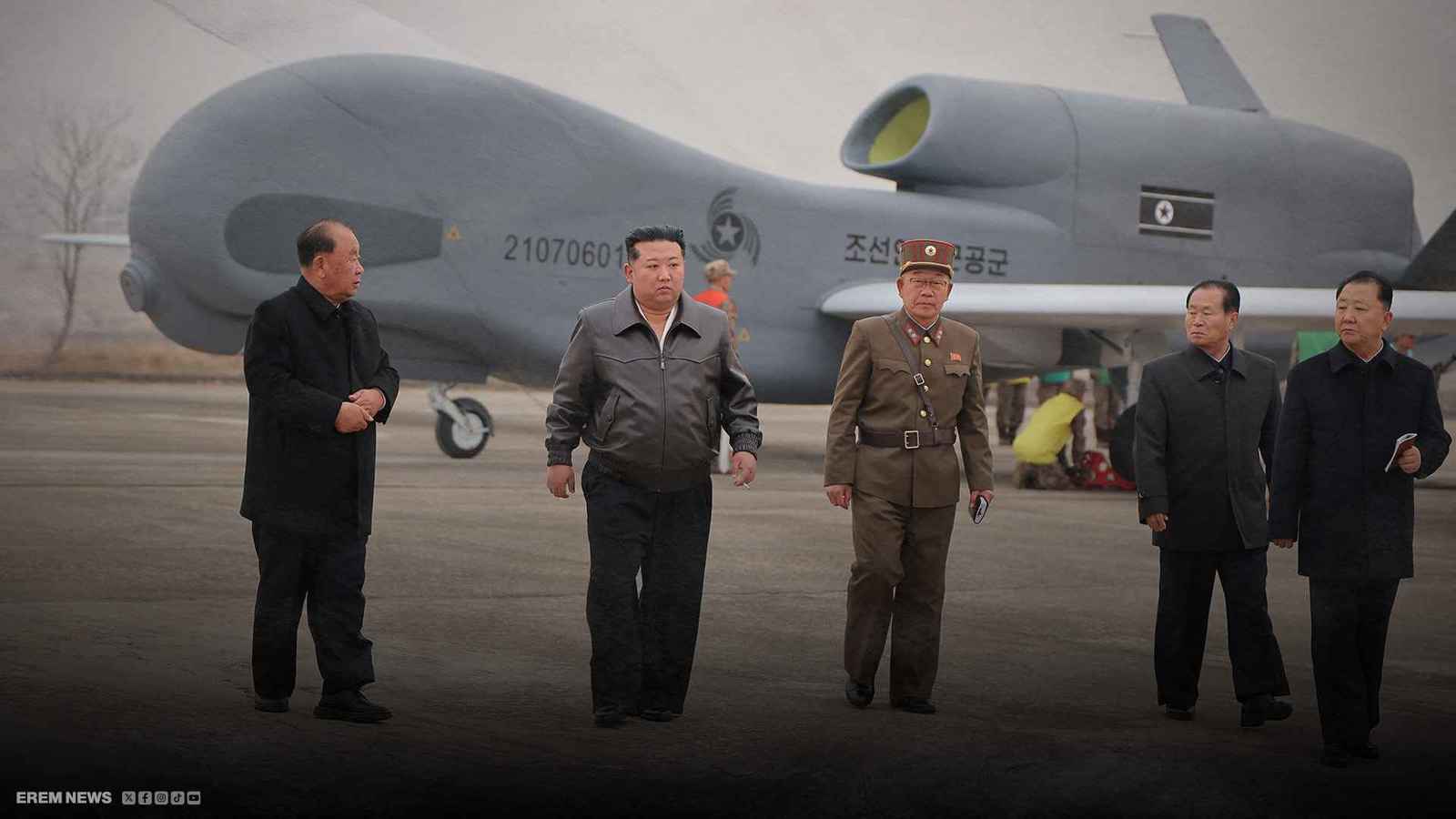 كيم جون أون يستعرض أجدد أسلحة كوريا الشمالية