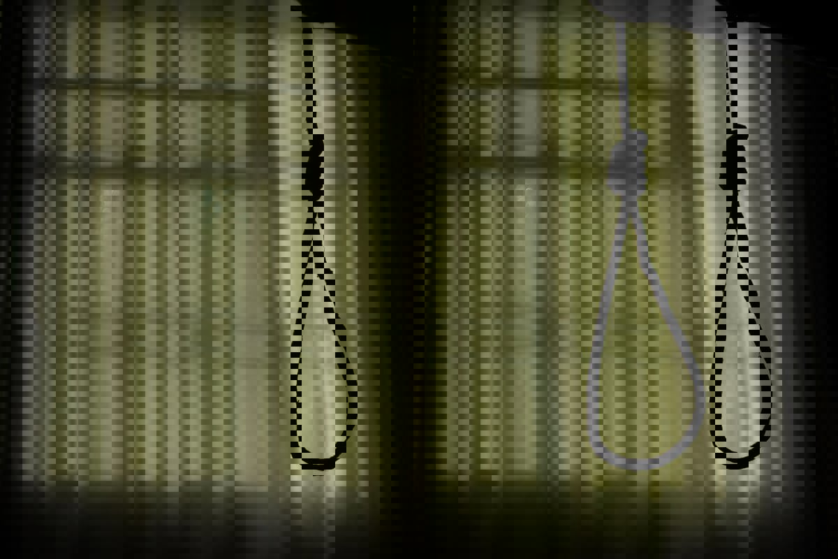 مصر.. انتحار طالبة مدرسة بسبب "التنمر"