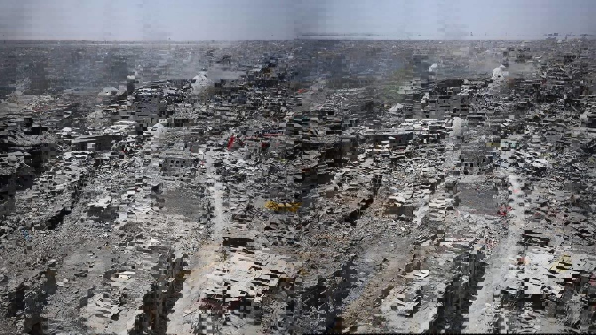 الشركات الإيرانية تستهدف ربحًا كبيرًا من إعادة إعمار العراق