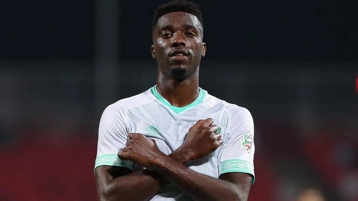 لماذا اختلفت رواية دجانيني والأهلي السعودي حول أزمة الراتب؟