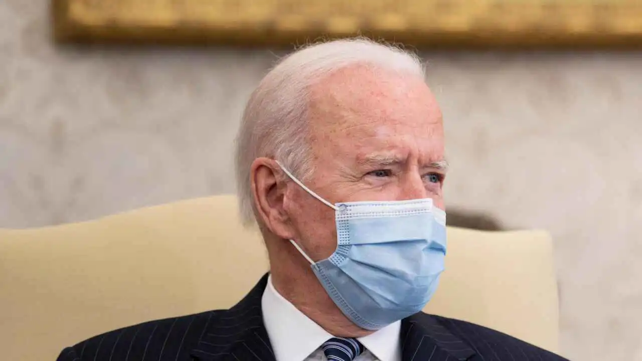 بايدن ينهي جولة علاج سرطان البروستاتا