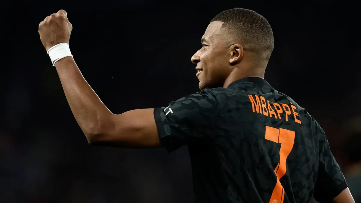 خافيير تيباس: احتمالات انتقال مبابي للدوري الإسباني الموسم المقبل بين 70% و80%