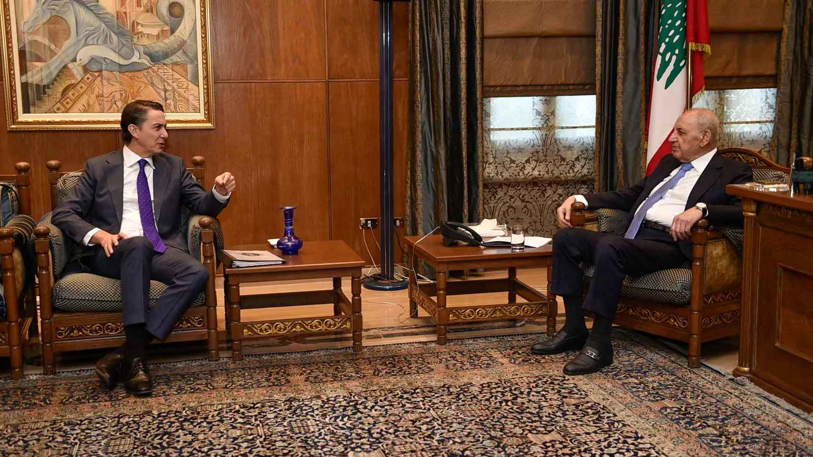 مصادر دبلوماسية: لبنان وحزب الله يتمسكان بـ3 نقاط "خلافية"