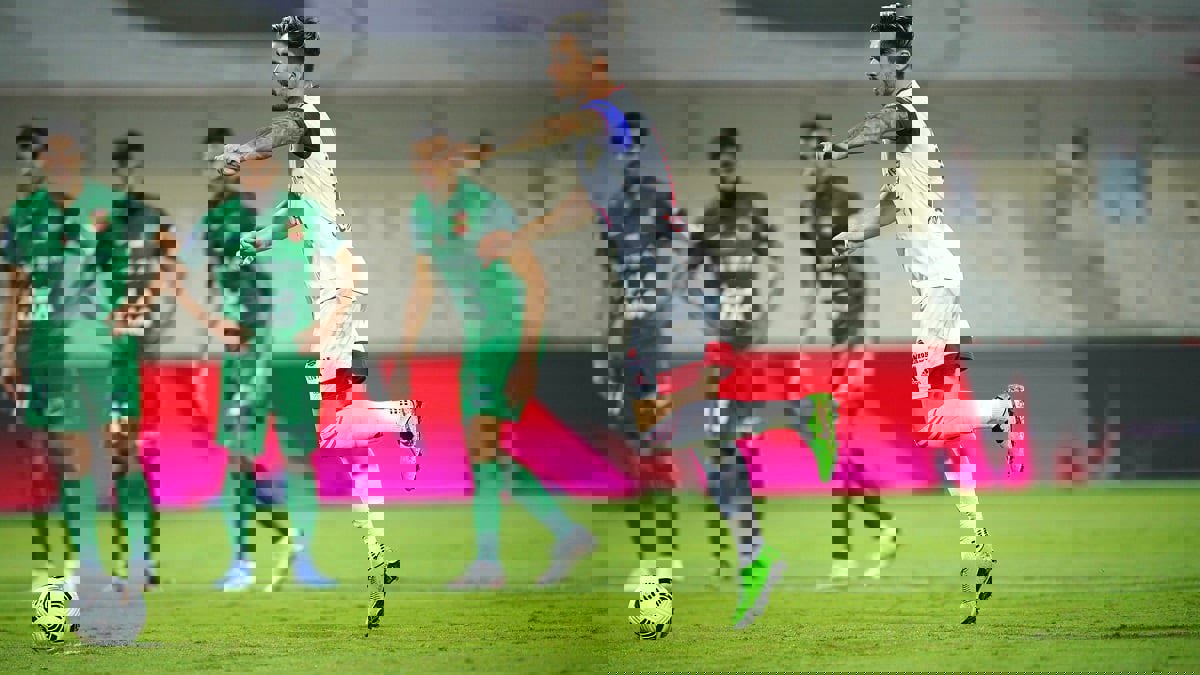 التعادل يحسم نتيجة مباراة الشارقة وشباب الأهلي دبي في الدوري الإماراتي (فيديو)